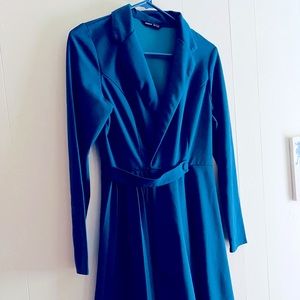 Blue half pleat half straight long sleeve dress!